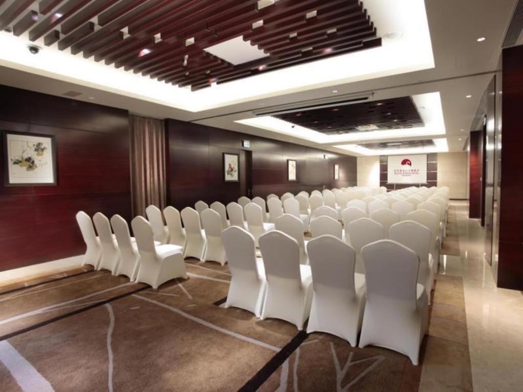 White Swan Hotel Çangşa Dış mekan fotoğraf